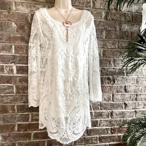 NEW WITH TAGS - XOXO Lace Dress